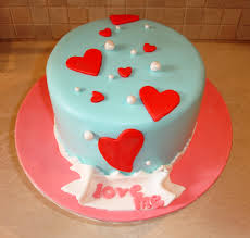 Vanilla Valentine cake